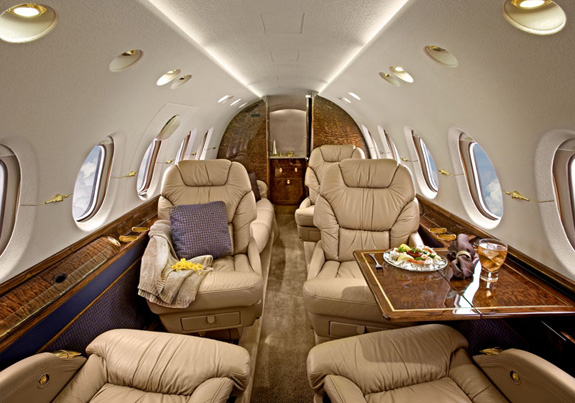 Raytheon Hawker 800xp Private Jet Charters