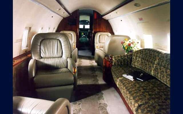 Bombardier Challenger 300 cabin interior
