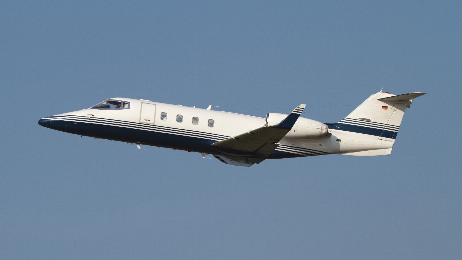 Bombardier Learjet 55