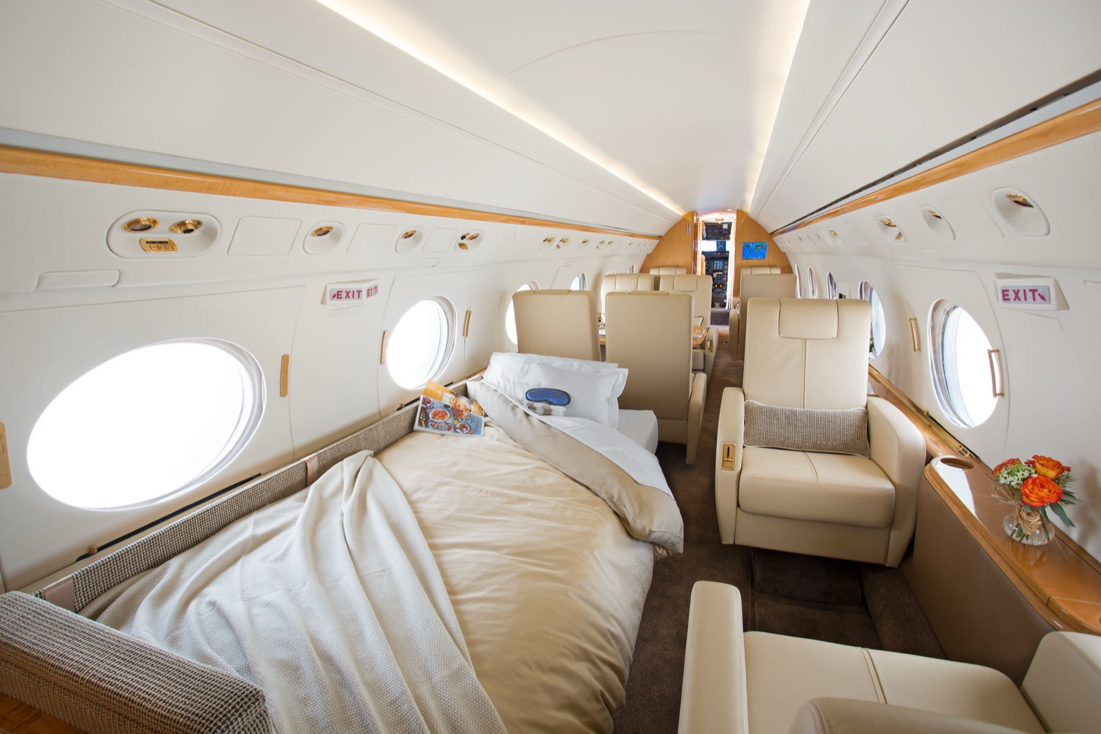 Gulfstream G-IV-SP cabin interior