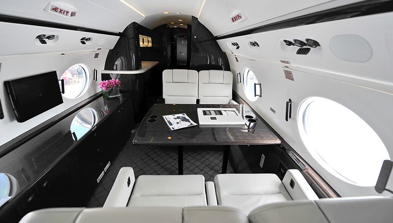 Gulfstream G450 cabin interior