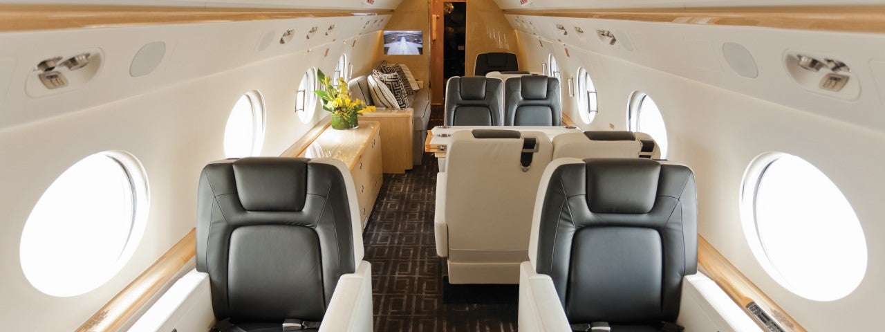 Gulfstream G550 cabin interior