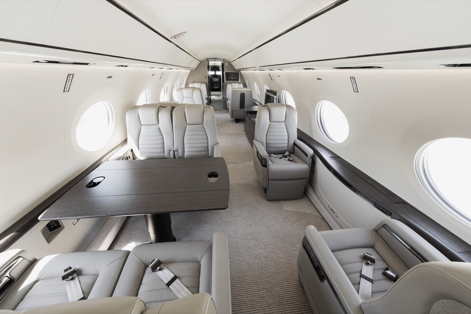Gulfstream G700 cabin interior