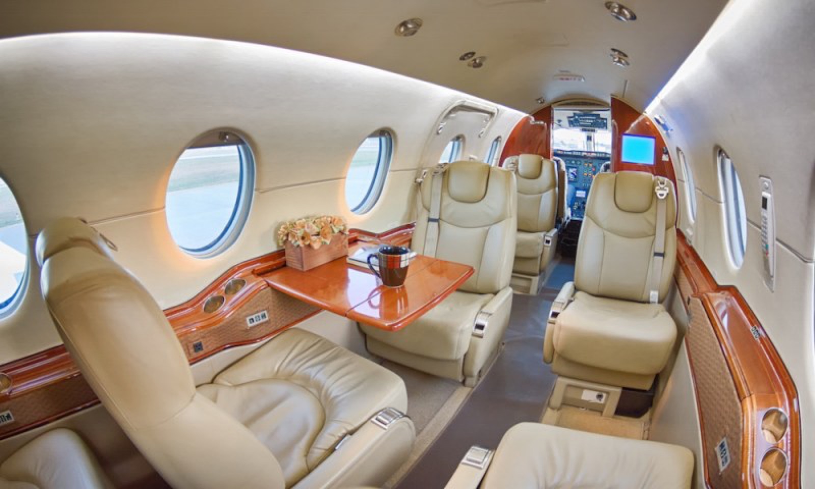 Beechcraft Beechjet 400A cabin interior