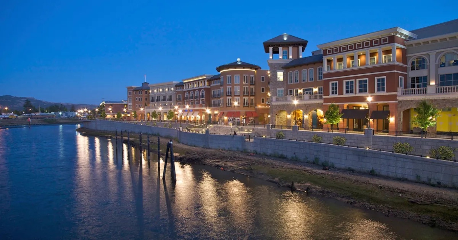 Private jet charter to Santa Rosa