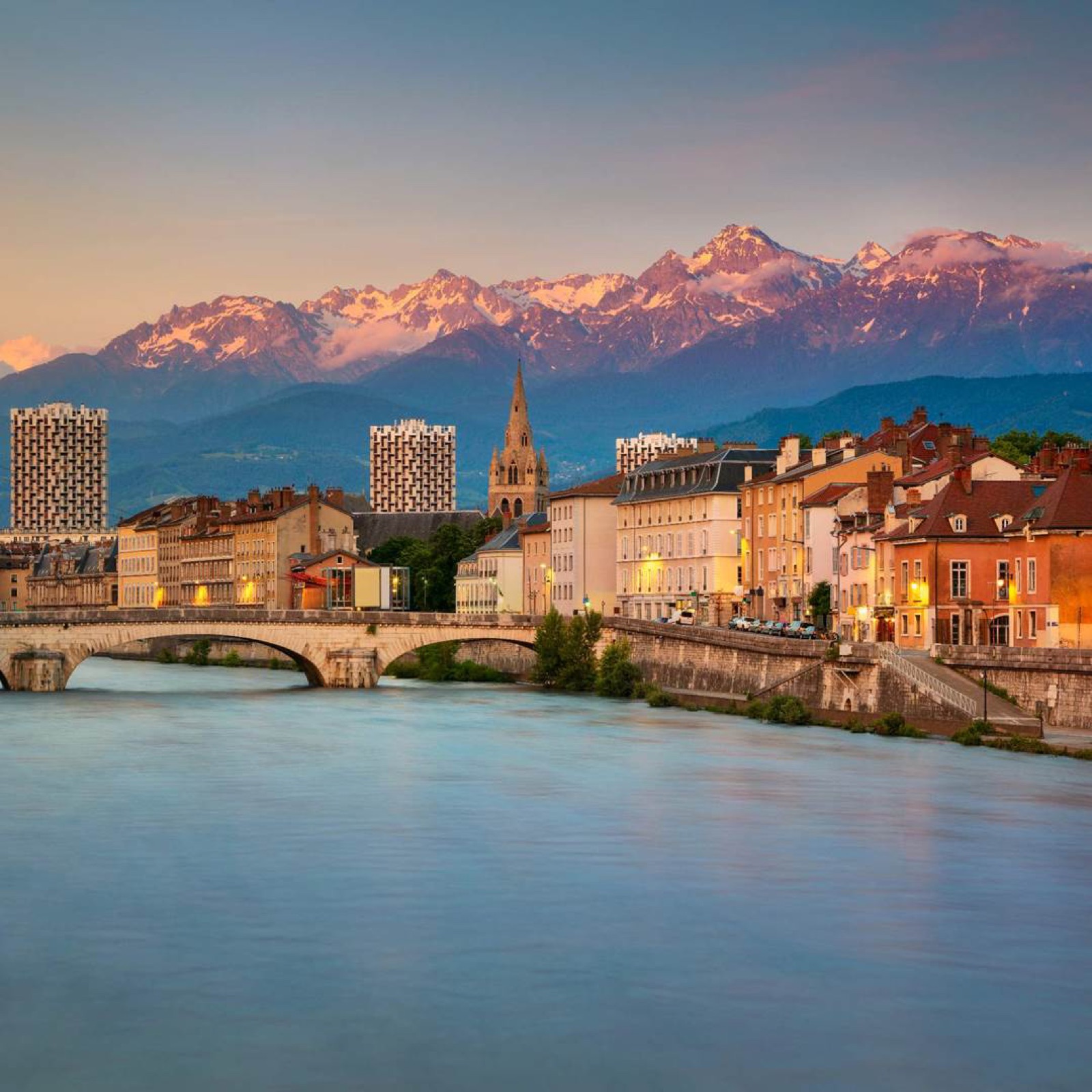 Private jet charter to Grenoble