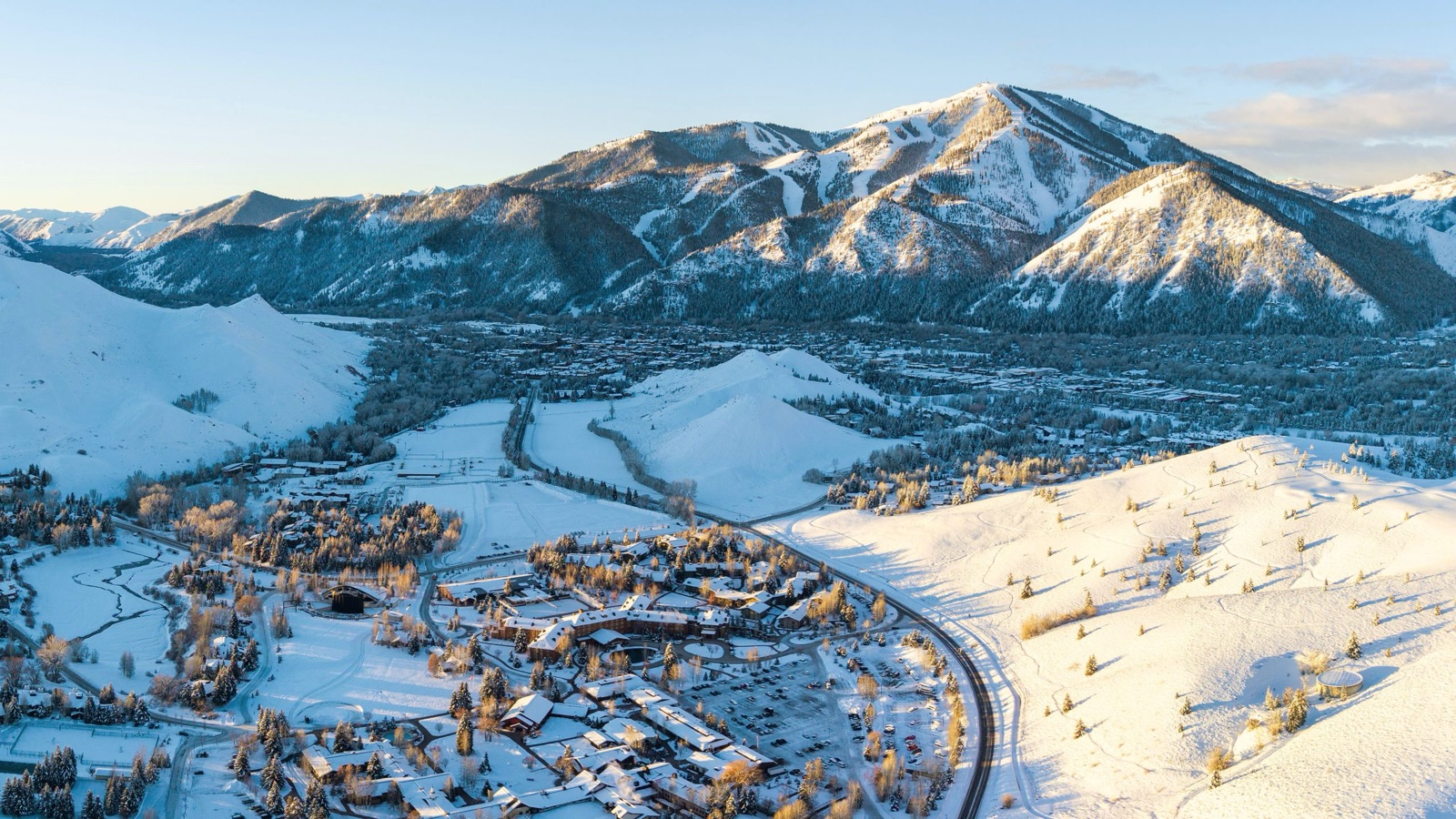 Private jet charter to Hailey