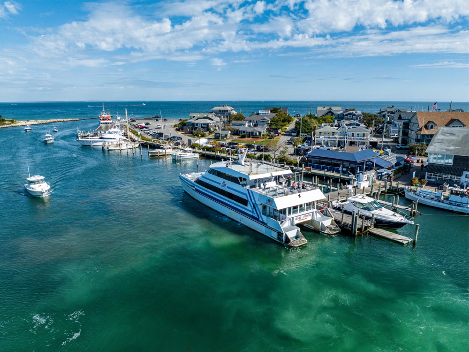 Private jet charter to Martha's Vineyard